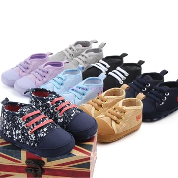 DHL 100 двойки, мека цветна обувки за бебешко креватче, нескользящая детска парусиновая обувки на композиране подметка за деца
