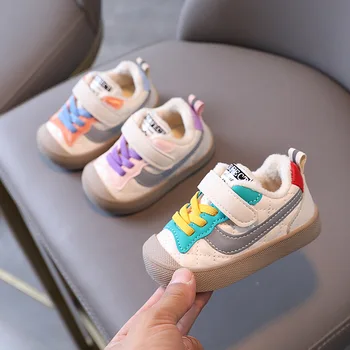 Детски маратонки с подплата, корейската версия на ретро обувки за малките момчета и момичета, футболни обувки за деца, спортни обувки за деца